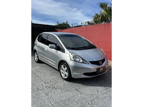 HONDA FIT 1.4 LX 16V FLEX 4P MANUAL HONDA FIT 1.4 LX 16V FLEX 4P MANUAL